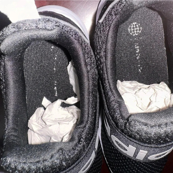 ✨HOST PICK✨ Adidas unisex-child Lite Racer Adapt 4.0 Running Shoes Size 10 - Picture 6 of 8